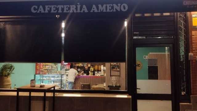 Camarero/a