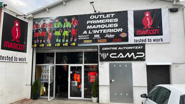 AJUDANT DE DEPENDENT/A A VIC