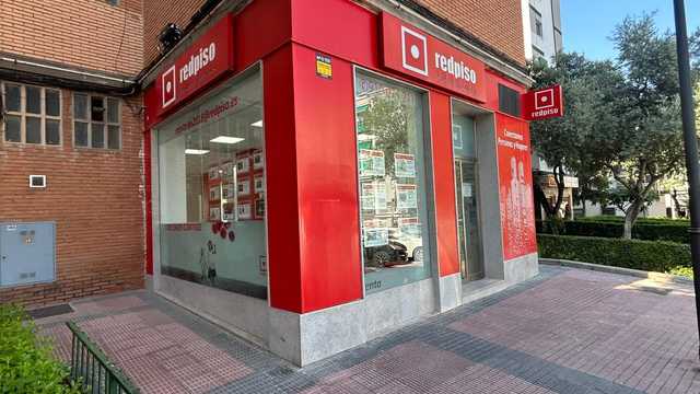 ASESOR COMERCIAL