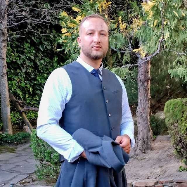 Candidate avatar