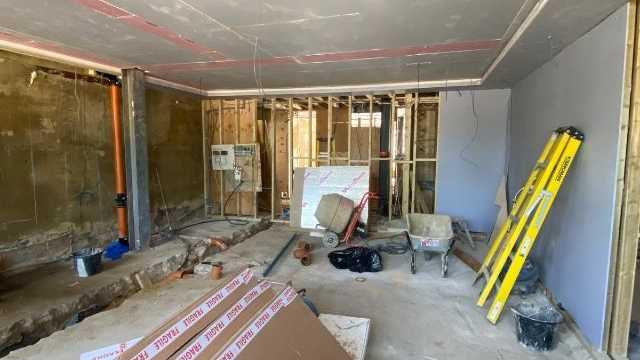 Builder/plasterer