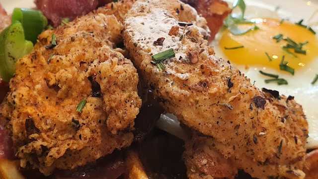 Barista and Waiter / Waitress