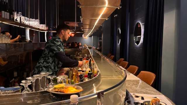 Barman / Barmaid