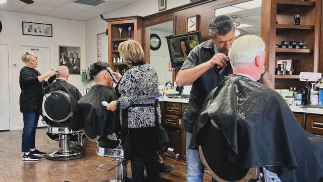 Barber / Hairdresser