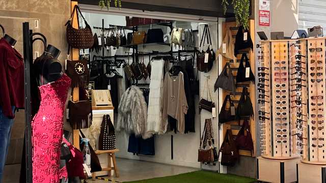Dependiente/a de Tienda
