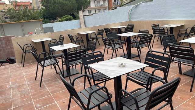 Camarero/a