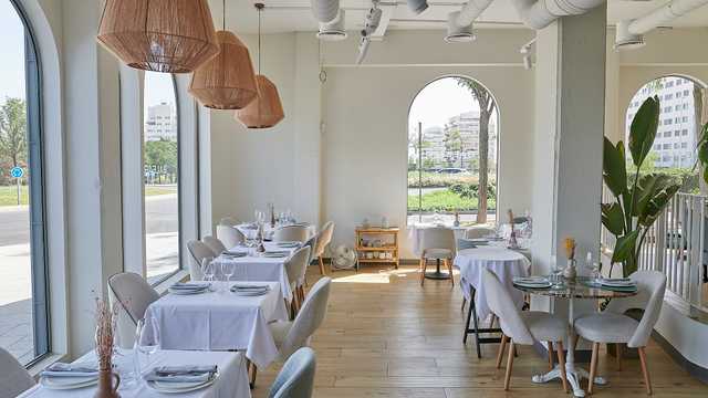 Ayudante/a de Cocina