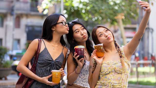 Barista Bubble Tea Shop - Madrid