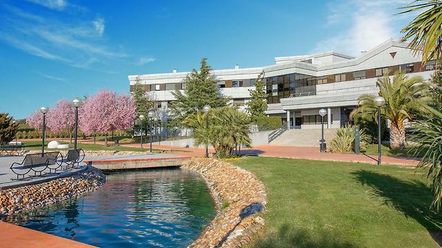 Operations Assistant - CAMPUS UEM Villaviciosa de Odón, Madrid