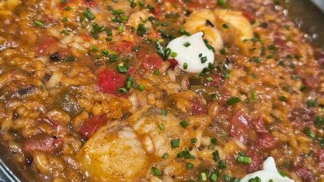 Ayudante/a de Cocina y Friegaplatos