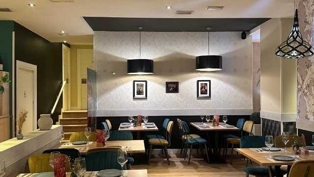 Ayudante de Camarero/a