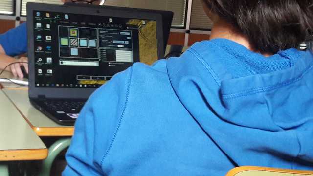 Docente de programación y diseño de videojuegos