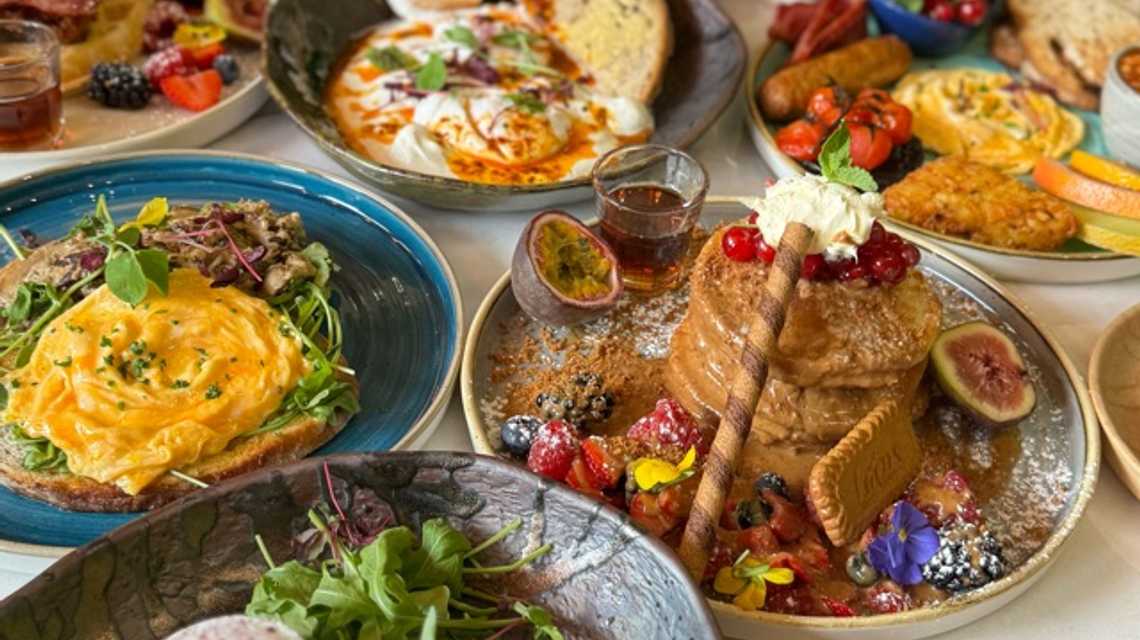 Maple Brunch Cafe cover image