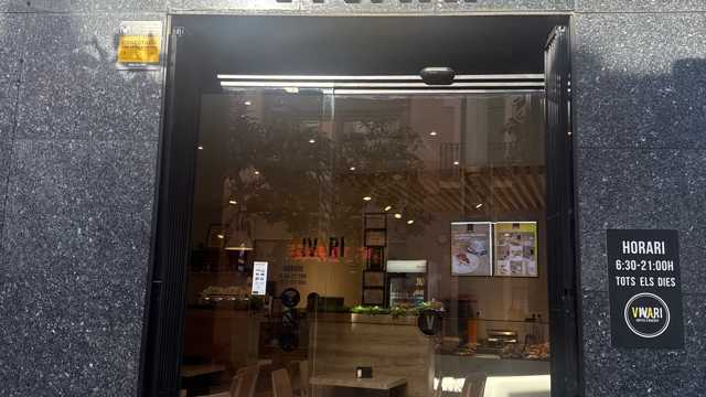 Ayudante/a de Dependiente/a