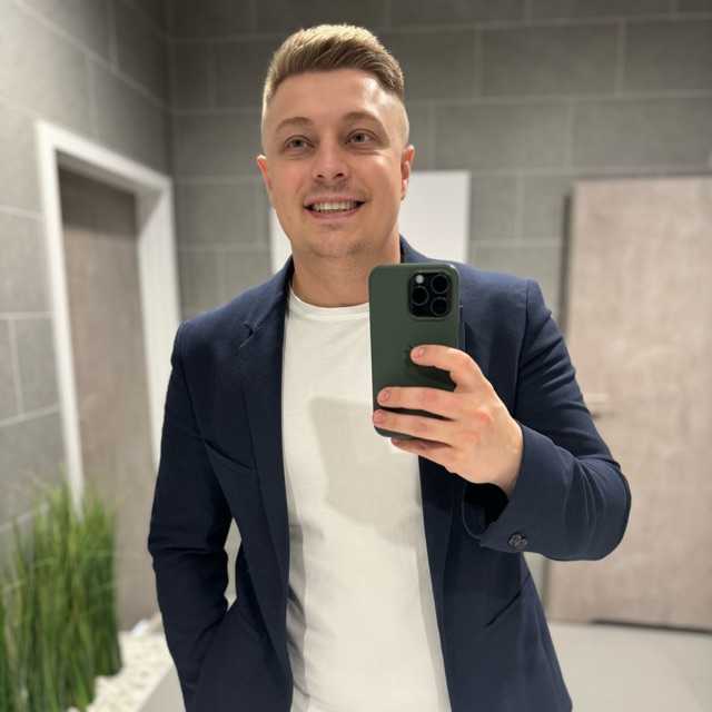 Candidate avatar