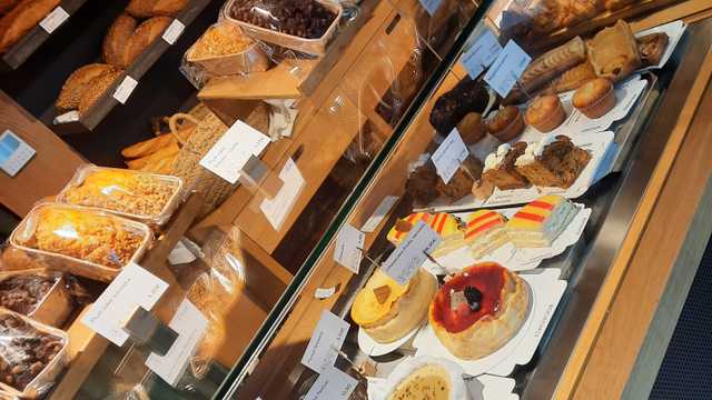 Ayudante panadería o pasteleria