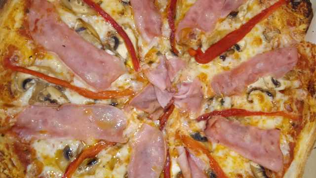 Se necesita pizzero/a
