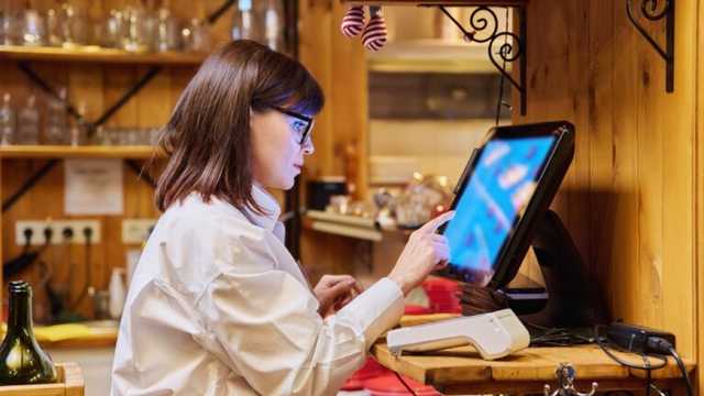 Ayudante de Camarero/a