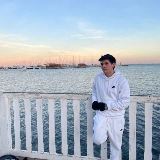 Candidate avatar