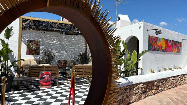 Cocinero/a y Ayudante/a de Cocina