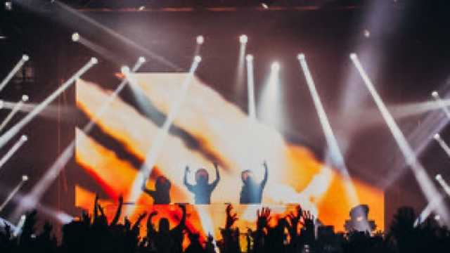 Camarero/a de Barra - camarero bandeja