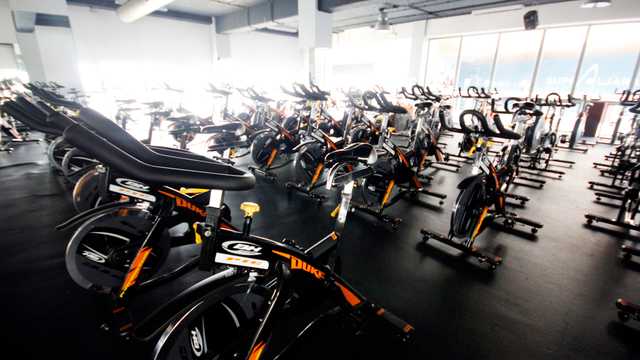 RECEPCIONISTA – CENTRO DEPORTIVO