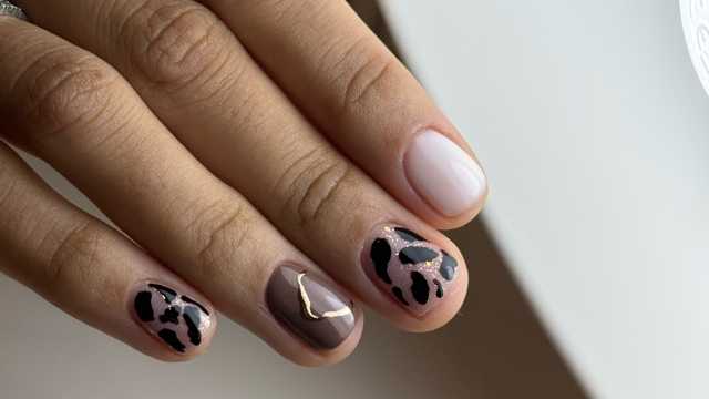 Manicurista Técnica Uñas Acrilicas