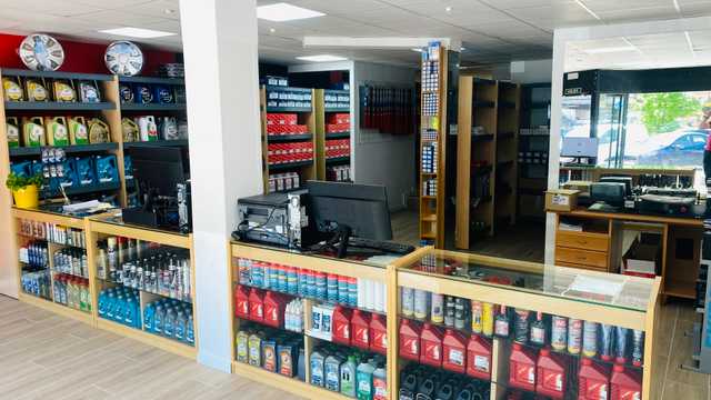 Dependiente/a de Tienda