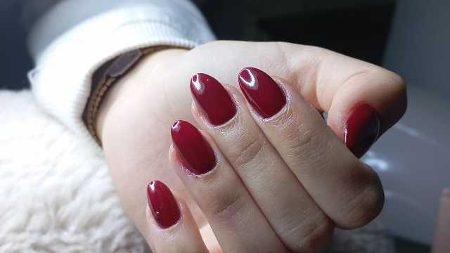 Manicurista/pedicuras..