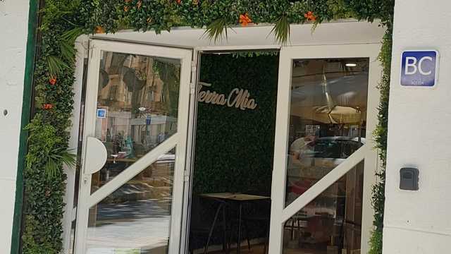 Ayudante de Camarero/a