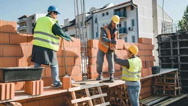 Oficial 1ª y 2ª o autónomo construcción