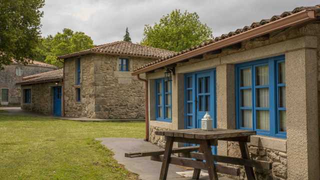 Cocinero/a y Ayudante/a de Cocina