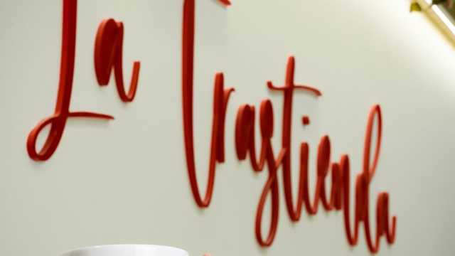 CAMARERO JORNADA COMPLETA