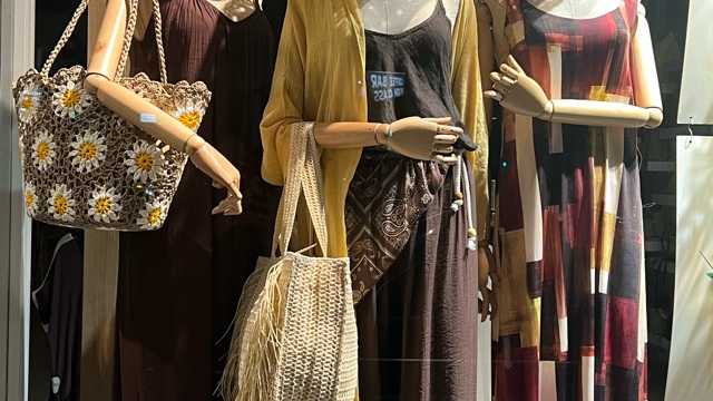 Dependienta de tienda