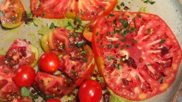 Cocinero y camarero