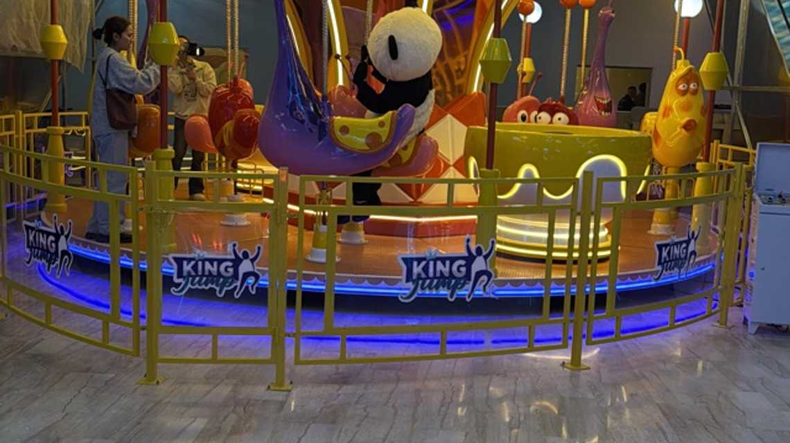 Kingjuamp Gandia  cover image